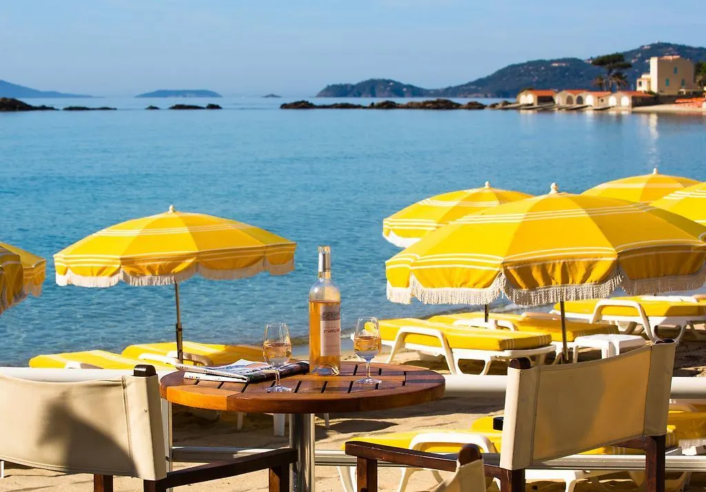 Roc Hotel - Hotel 4 Etoiles Les Pieds Dans L'Eau Le Lavandou