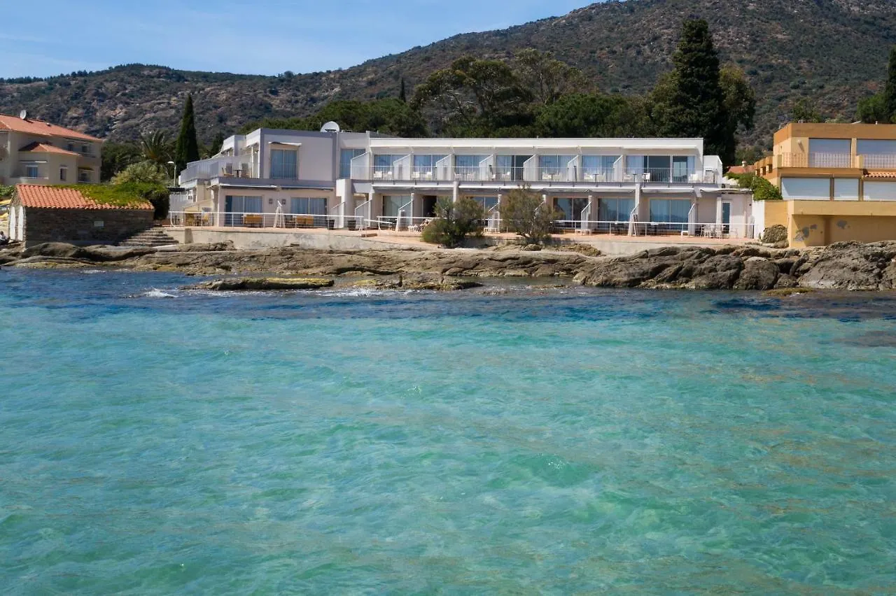 ****  Roc Hotel - Hotel 4 Etoiles Les Pieds Dans L'Eau Le Lavandou Frankreich